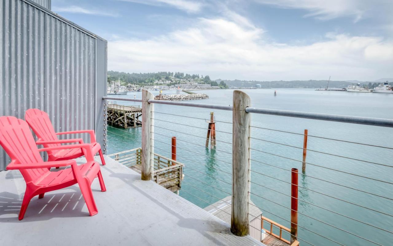Ocean'S Edge - Anchor Pier Lodge Newport Exterior foto